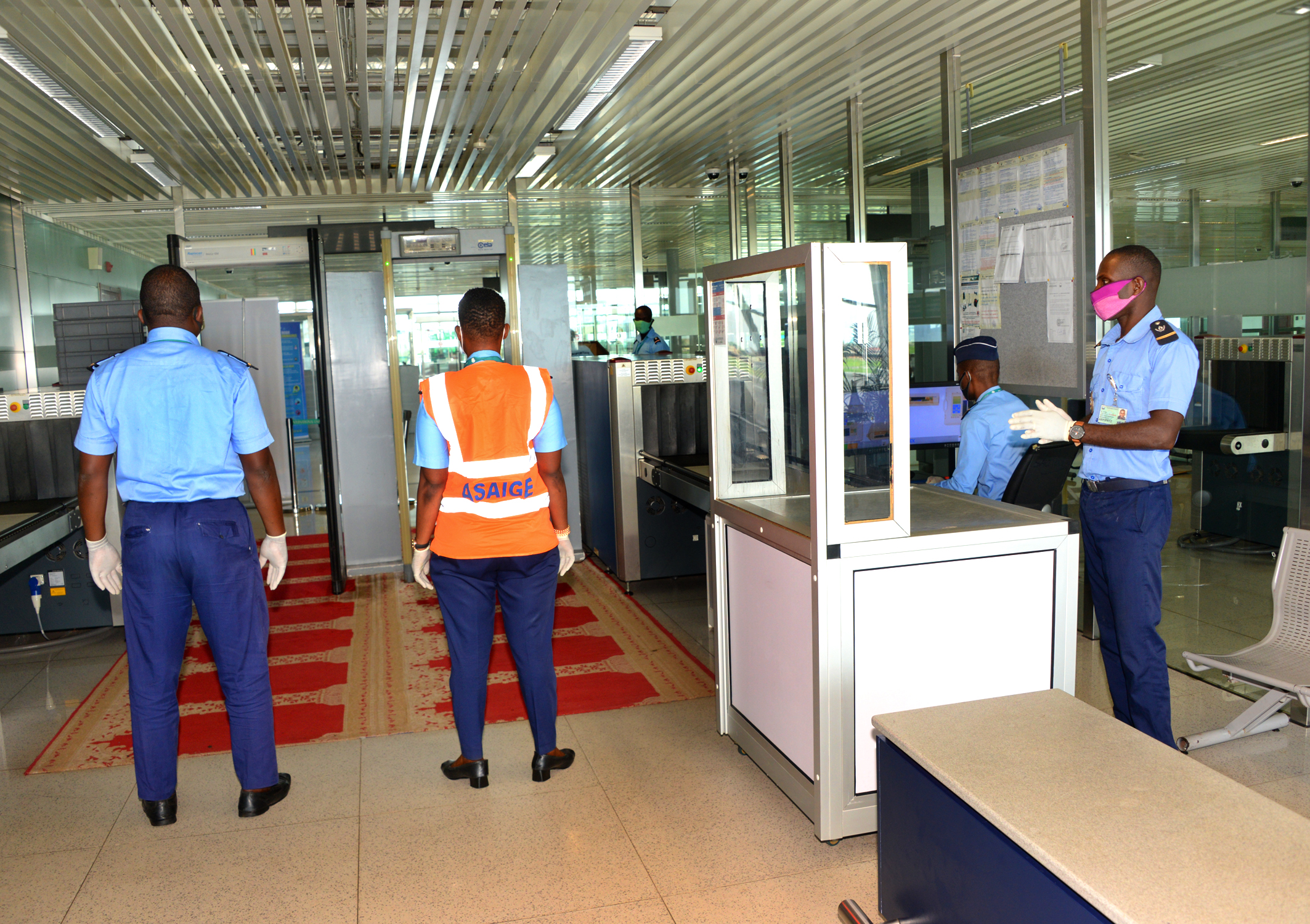 REOUVERTURE DE L’AEROPORT DE LOME DANS LE RESPECT DES GESTES ANTI COVID-19, ET DES MESURES DE SURETE ET DE SECURITE